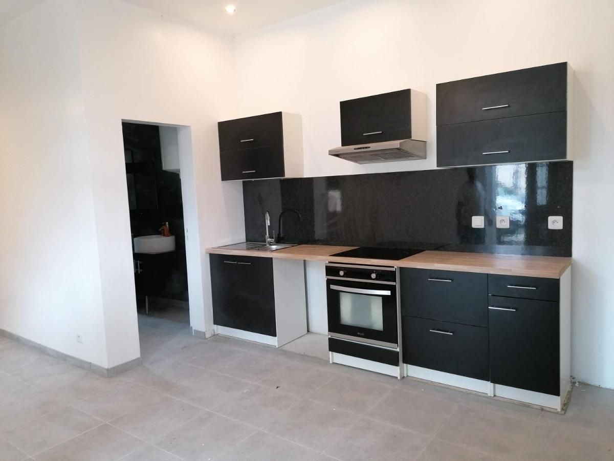 Appartement Dans Partie De Mas En Camargue Arles Bagian luar foto